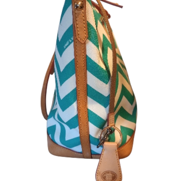 Dooney & Bourke Teal and White Chevron Tote with Pouch, Like New! - Picture 5 of 9